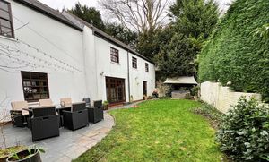 Photo 22- click for photo gallery